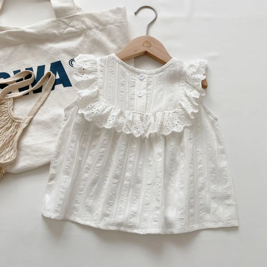 Lace Doll-Collar Blouse